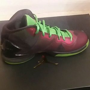 JORDAN ALPHA TRUNNER SHOES